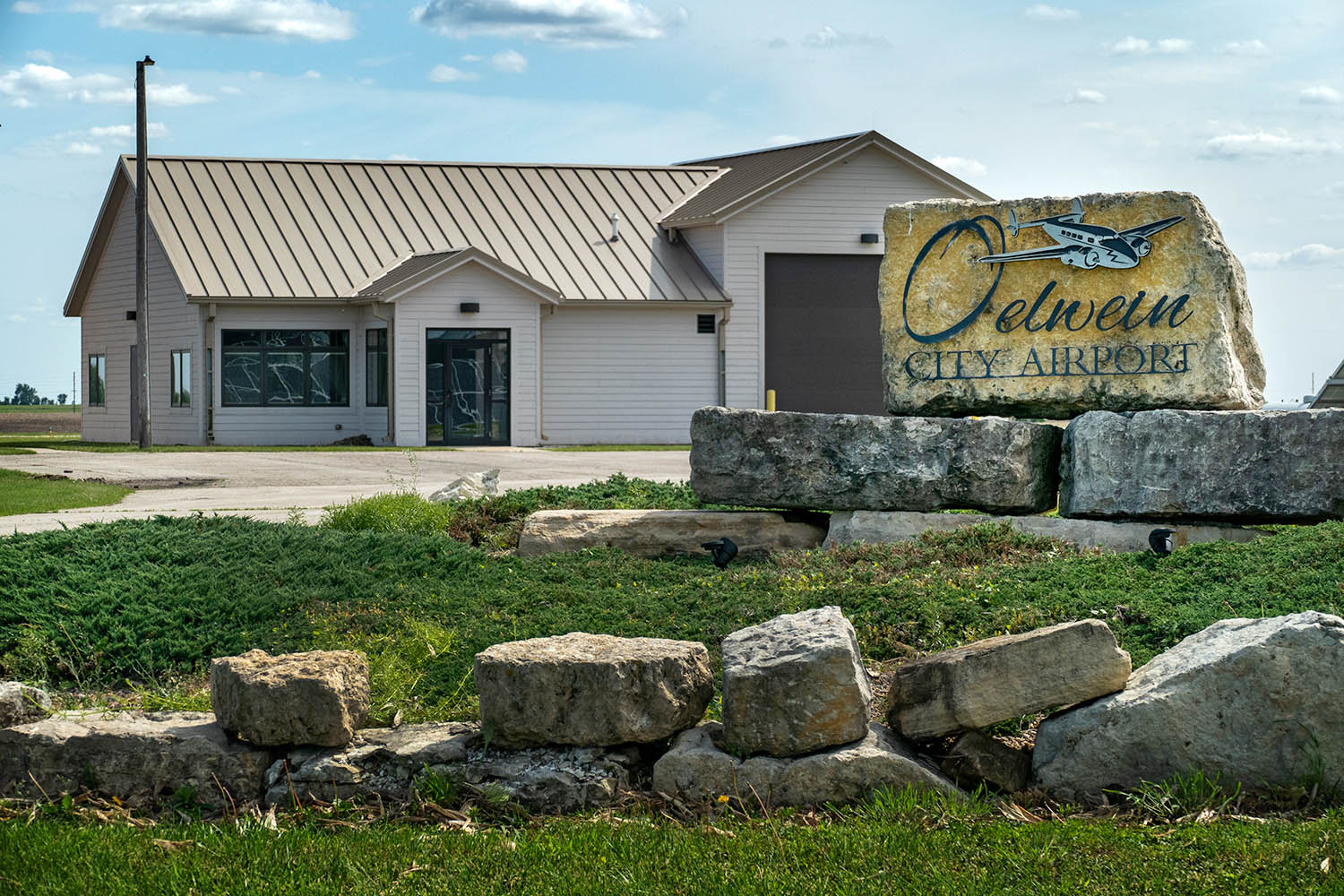 Airport | Oelwein Iowa